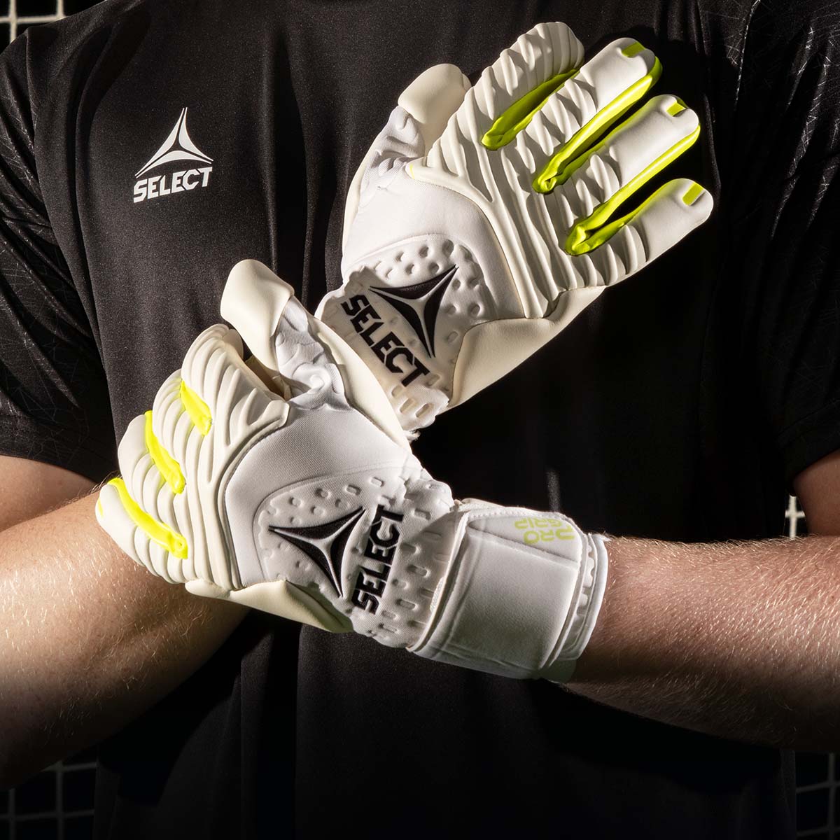 Målvaktshandskar för proffs