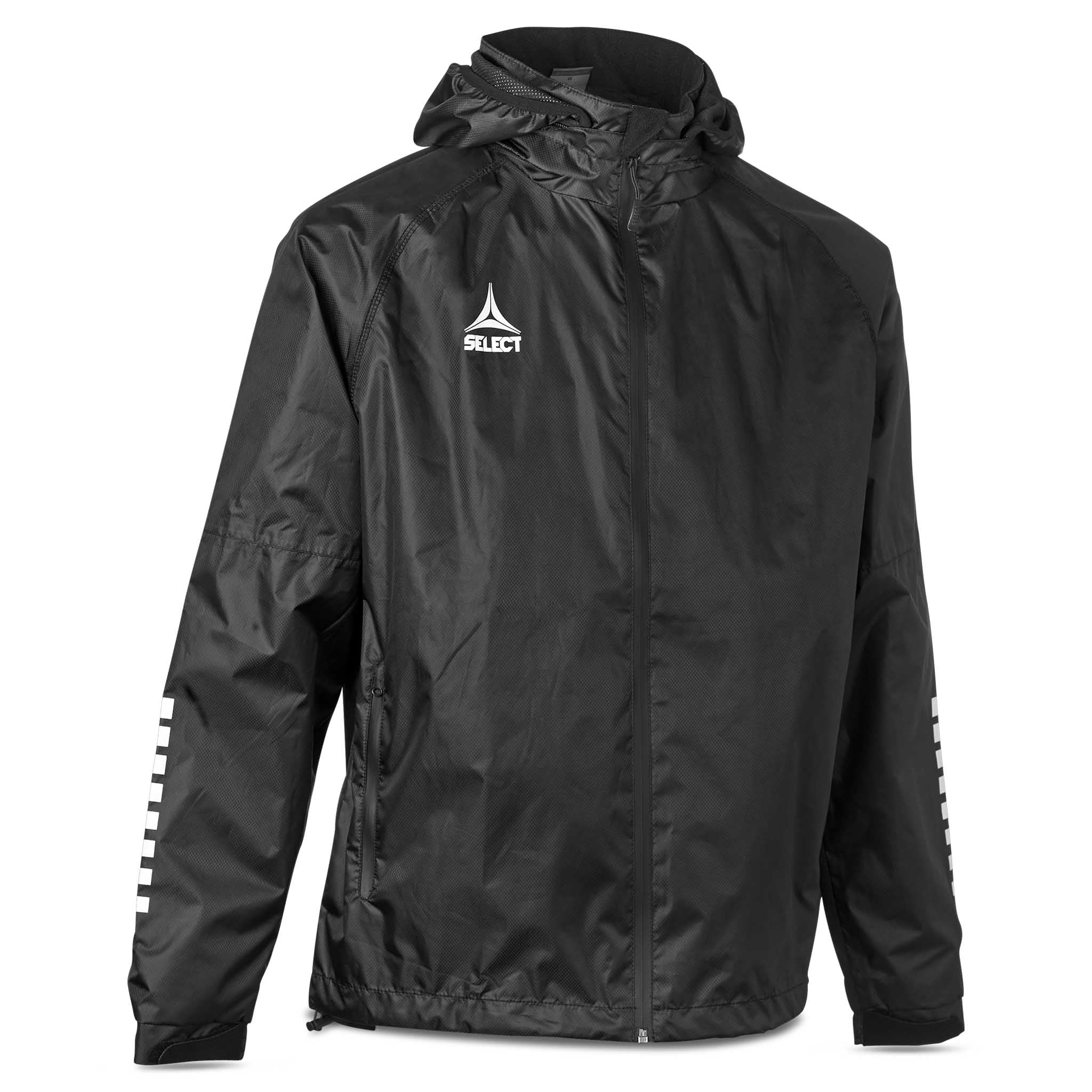 Framifrån av svart All-weather jacket Monaco v24, Match & Training wear, med huva och vit logga.