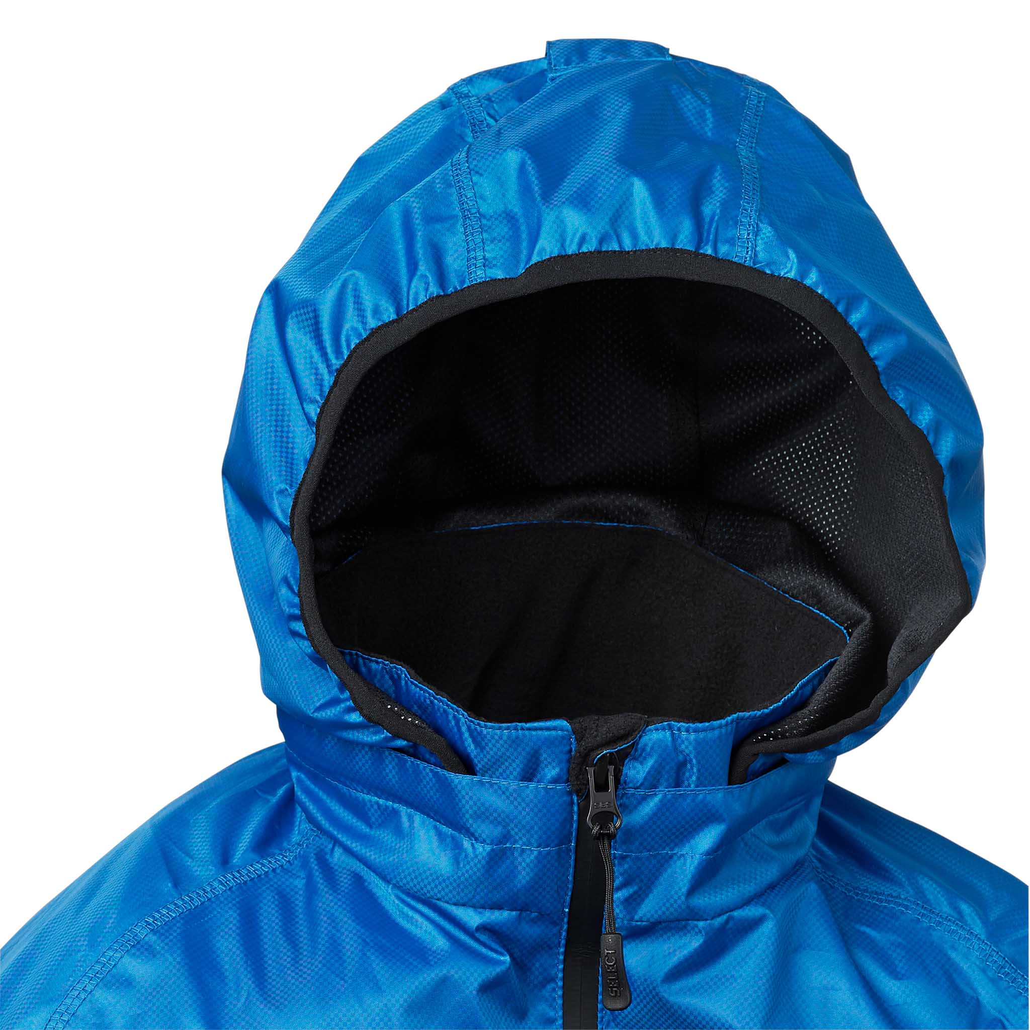 Närbild av blå All-weather jacket Monaco v24, Match & Training wear, med huva med svart mesh-foder och dragkedja.