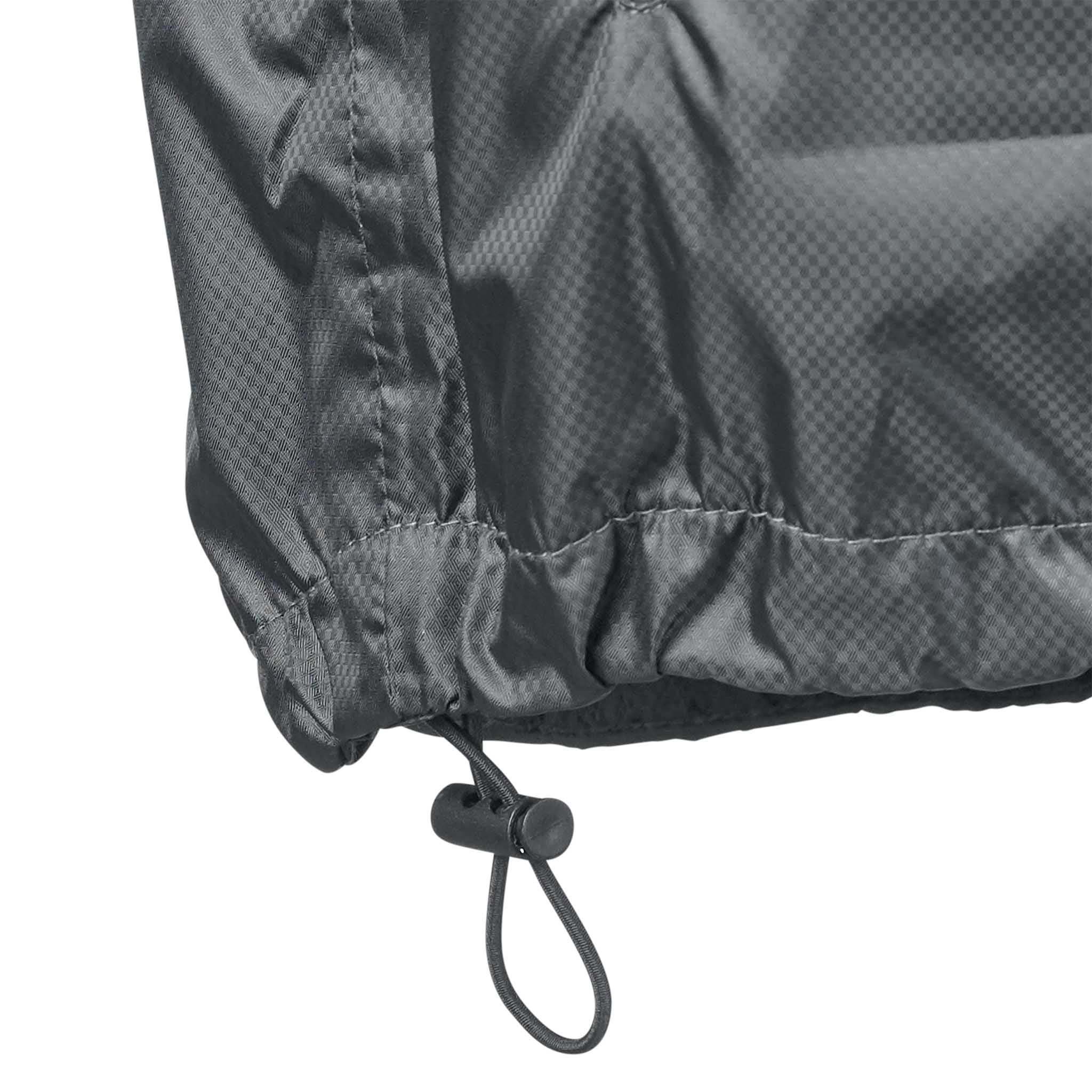 Närbild av grå All-weather jacket Monaco v24, Match & Training wear, visar fåll med justerbar dragsko.