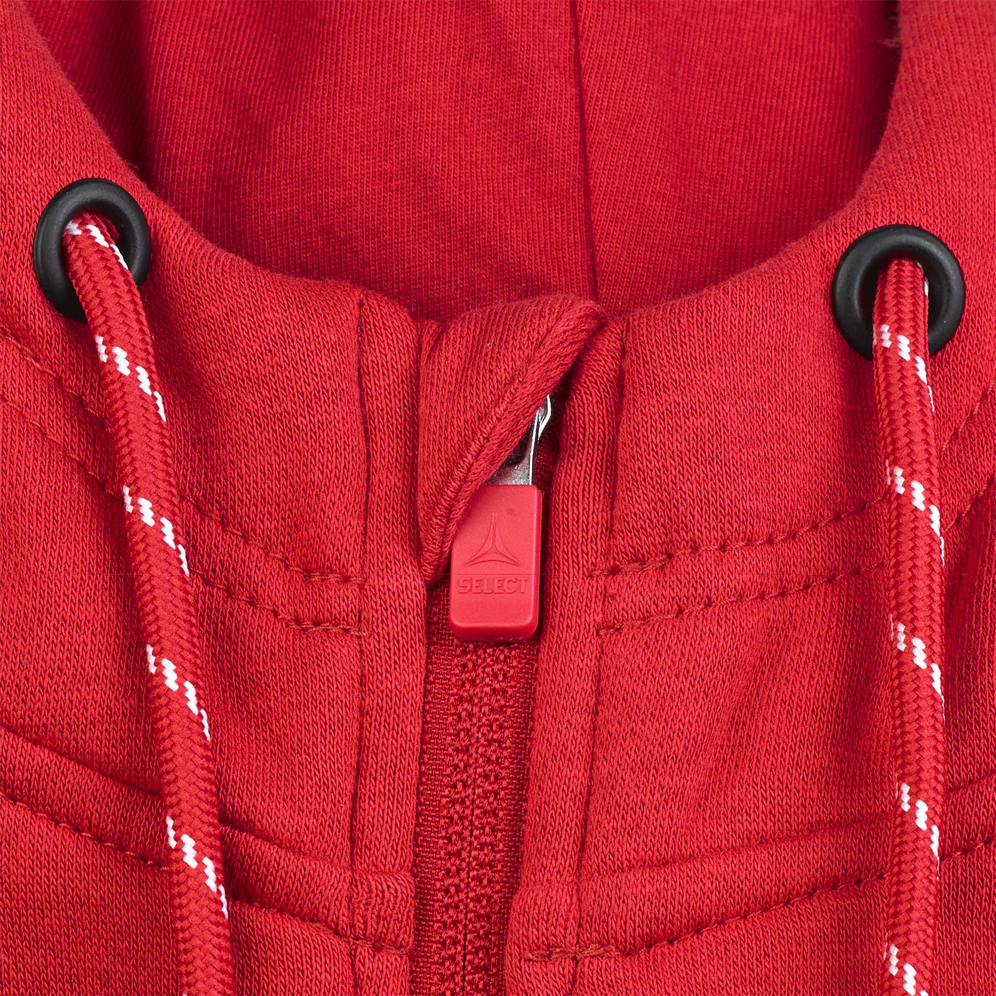 Närbild av röd Zip hoodie Oxford v25 fritidskläder med dragkedja, huva och snören