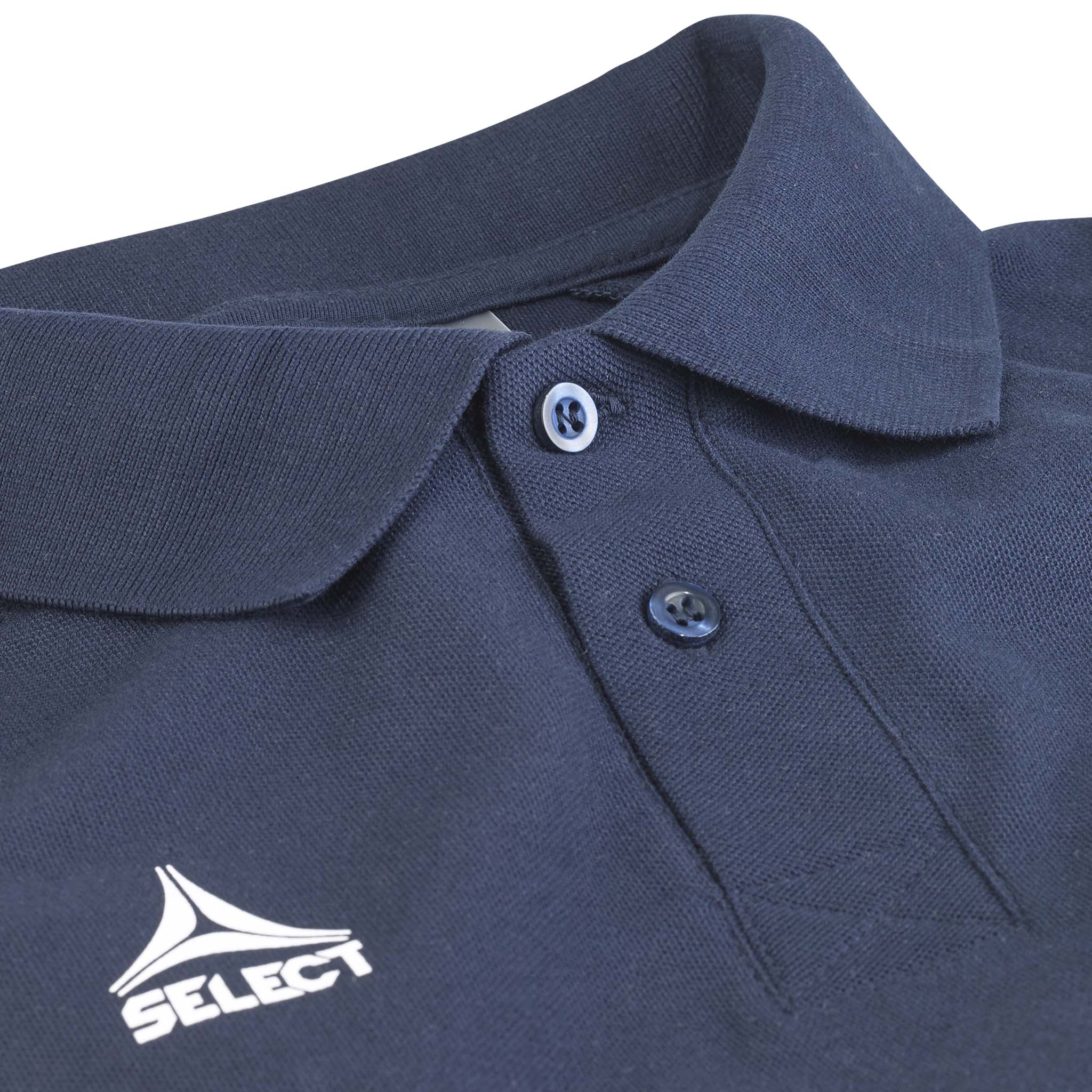 Närbild av marinblå Polo t-shirt Oxford v25 fritidskläder, som visar krage, knäppning och vit Select-logga.