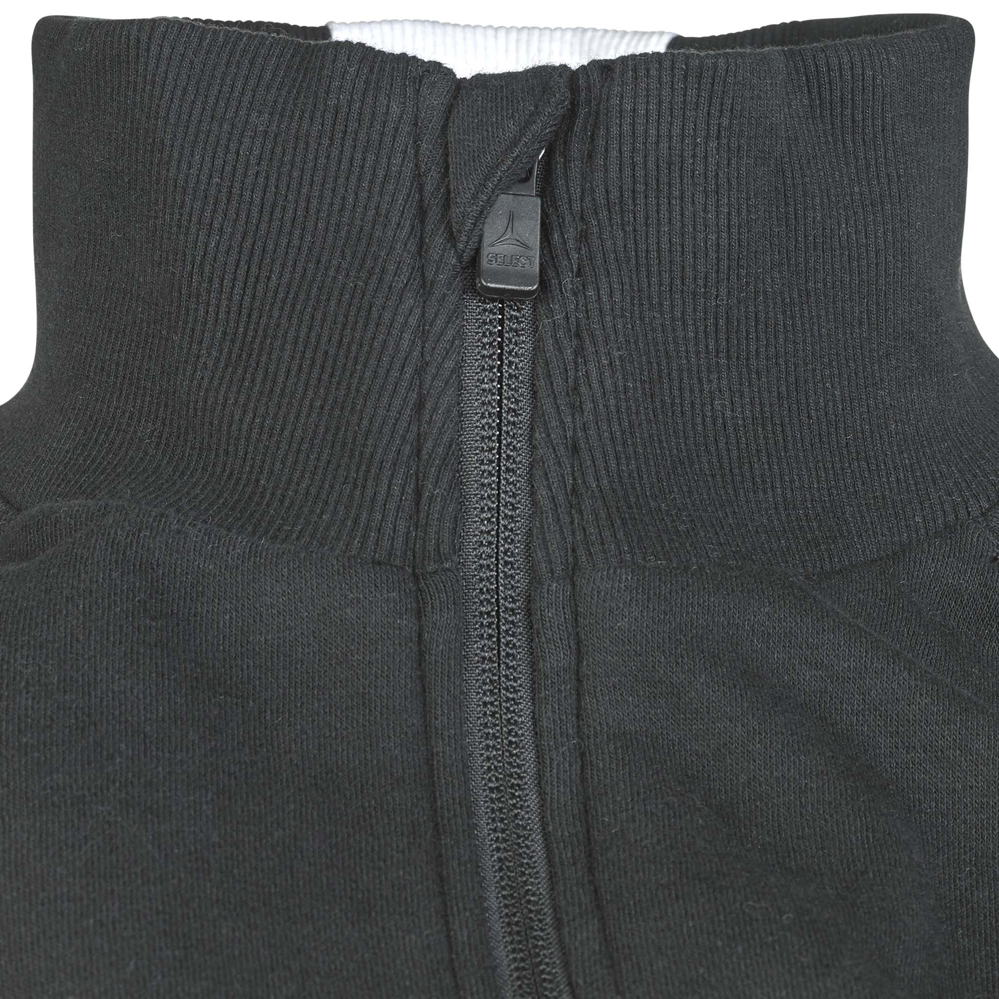 Närbild av svart Zip jacket Oxford v25 fritidsklädsel med ribbad krage och dragkedjedetalj