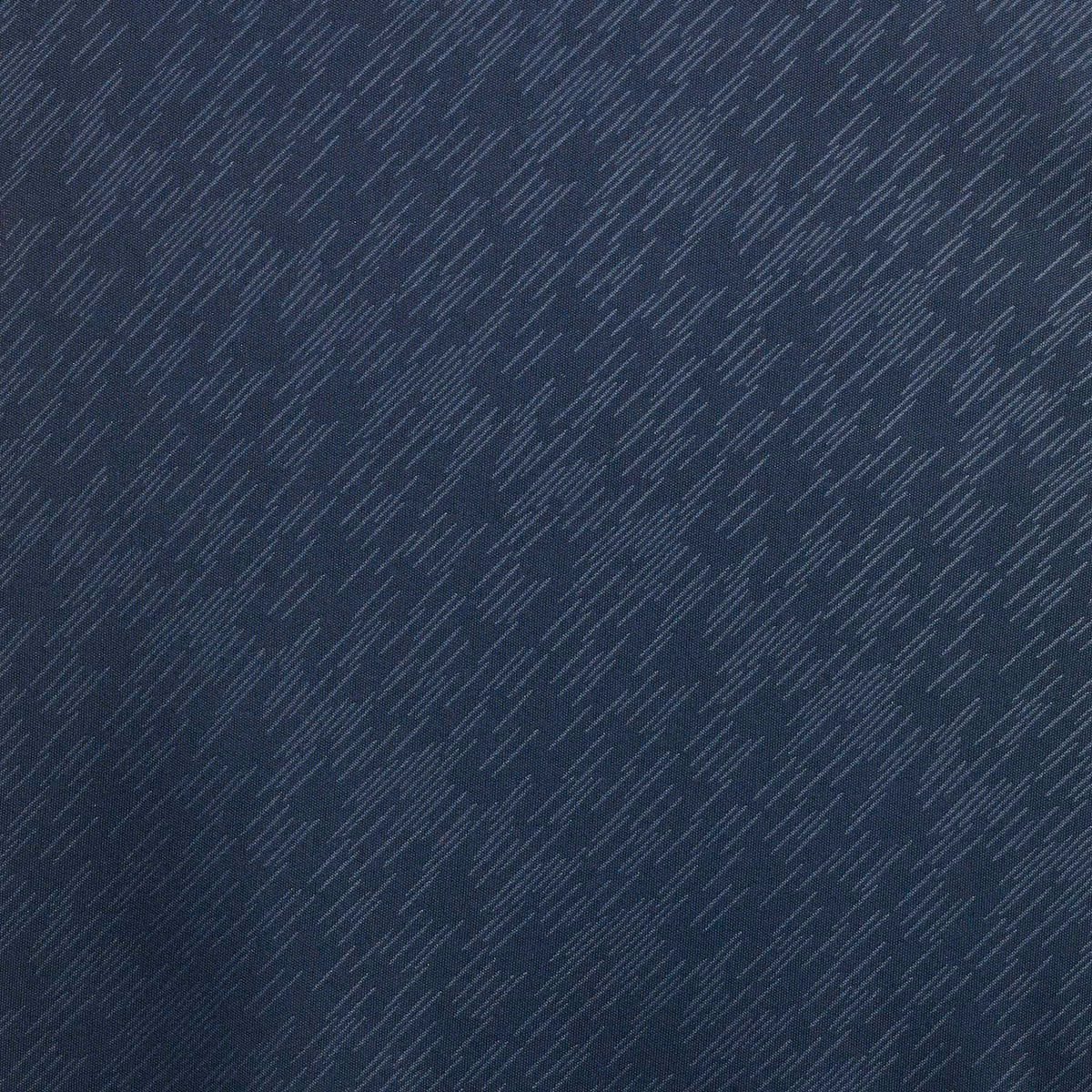Nærbillede af Player shirt S/S Pisa X, Match & Training wear, med marineblåt stof og fine hvide strukturlinjer.