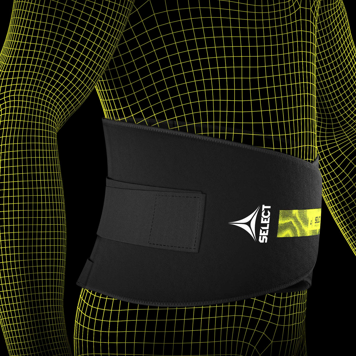 Sort Back support Splint sportsstøtte med grønne detaljer, båret på models lænd, set fra siden.
