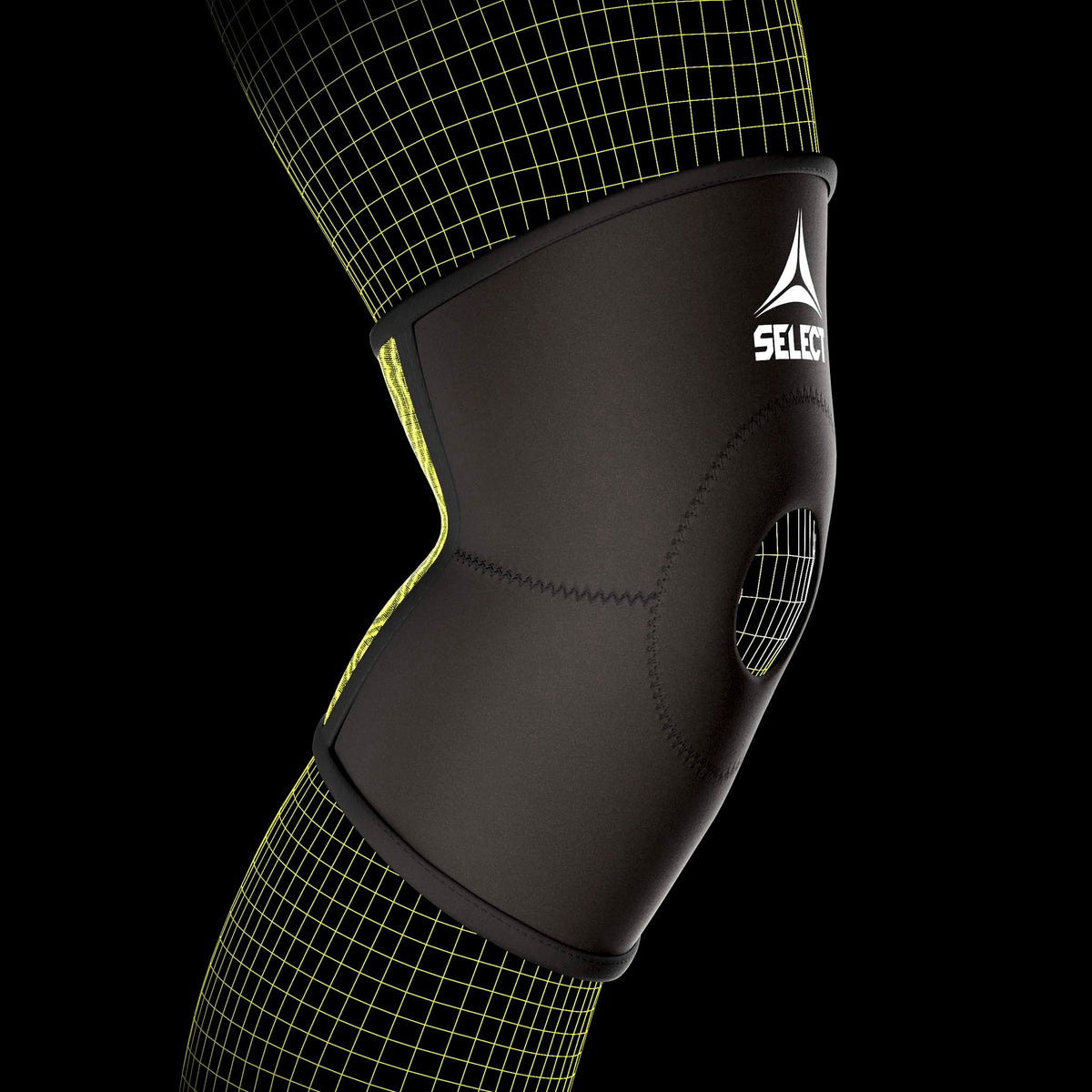 Sort Knee Support Patella sportsstøtte med grønne detaljer og patellaåbning, vist på en models ben.