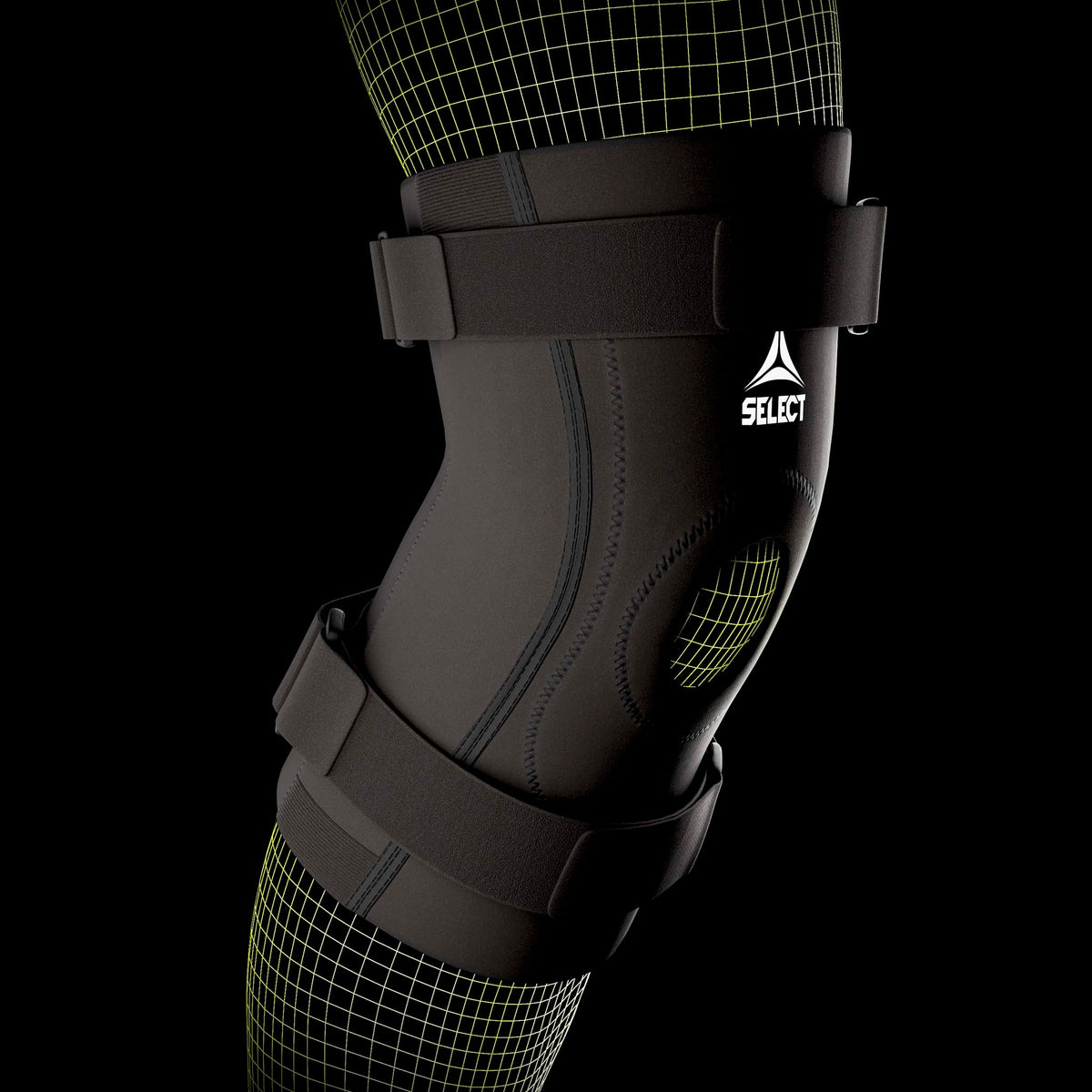 Svarta Knee Support Splints, sports support, på en modells knä, närbild av stödet med remmar