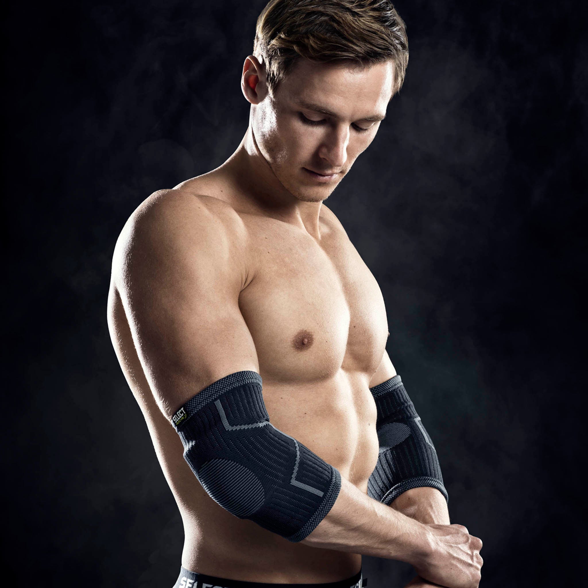 Armbågsstöd med kuddar 2-pack #färg_svart