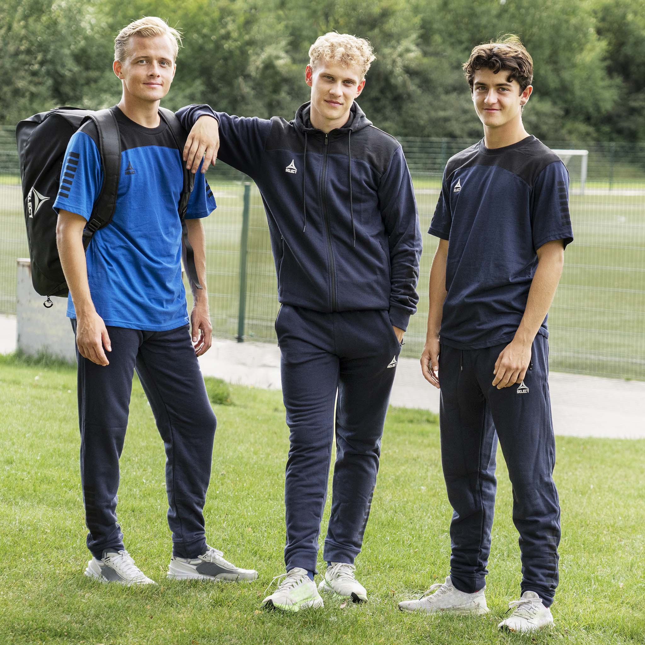 Oxford T-shirt #färg_blå/svart/orange #färg_grå/svart