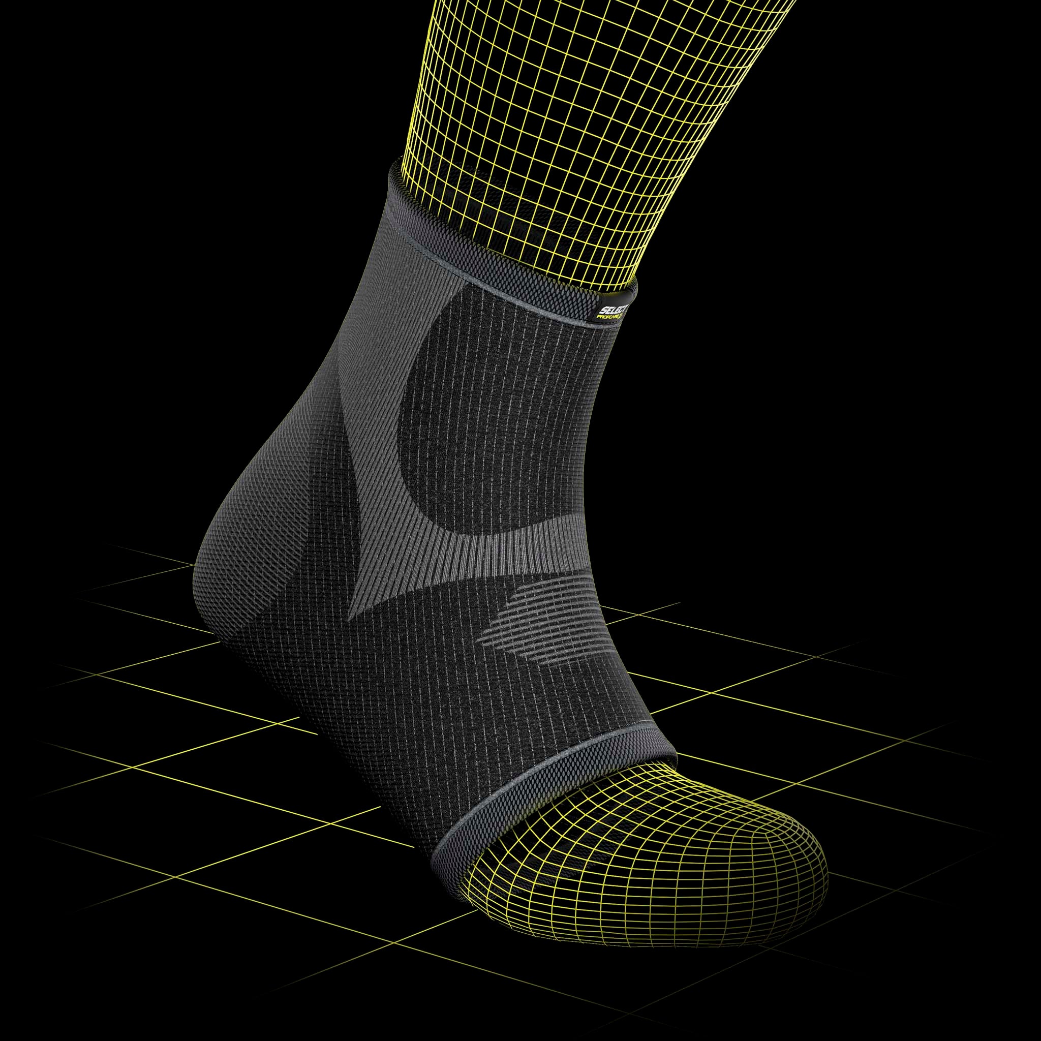 Svart Ankle support sportstöd på fot, modell närbild som visar passform och designdetalj.